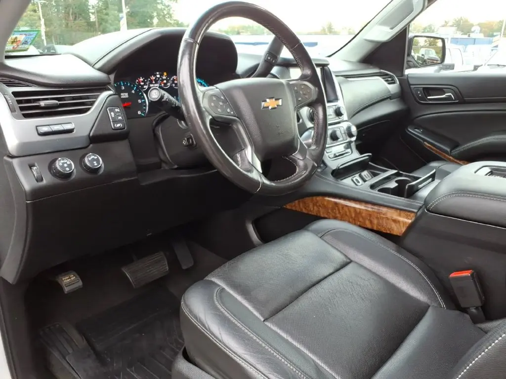 2018 Chevrolet Suburban - $19,990