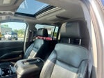 2017 Suburban Thumbnail 26