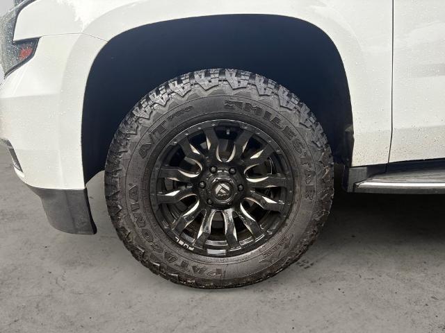 2017 Chevrolet Suburban - $19,971