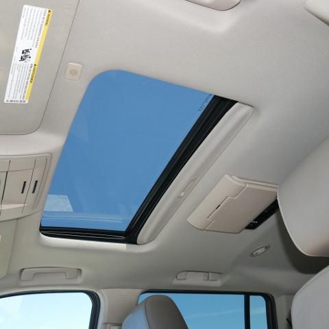 2020 Chevrolet Suburban - $27,999