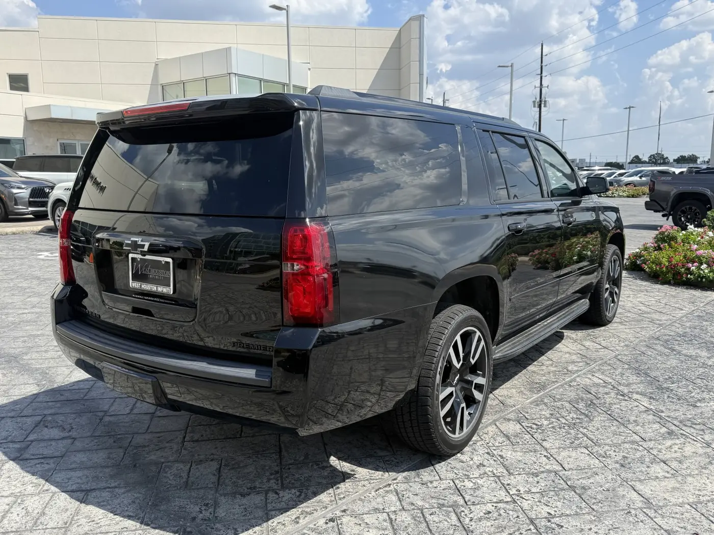 2019 Chevrolet Suburban - $29,750