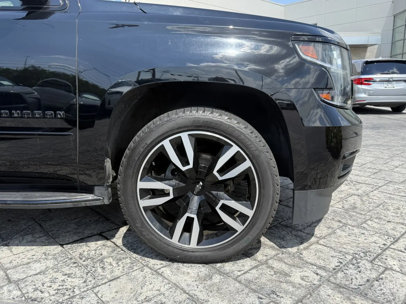 2019 Chevrolet Suburban - $29,750