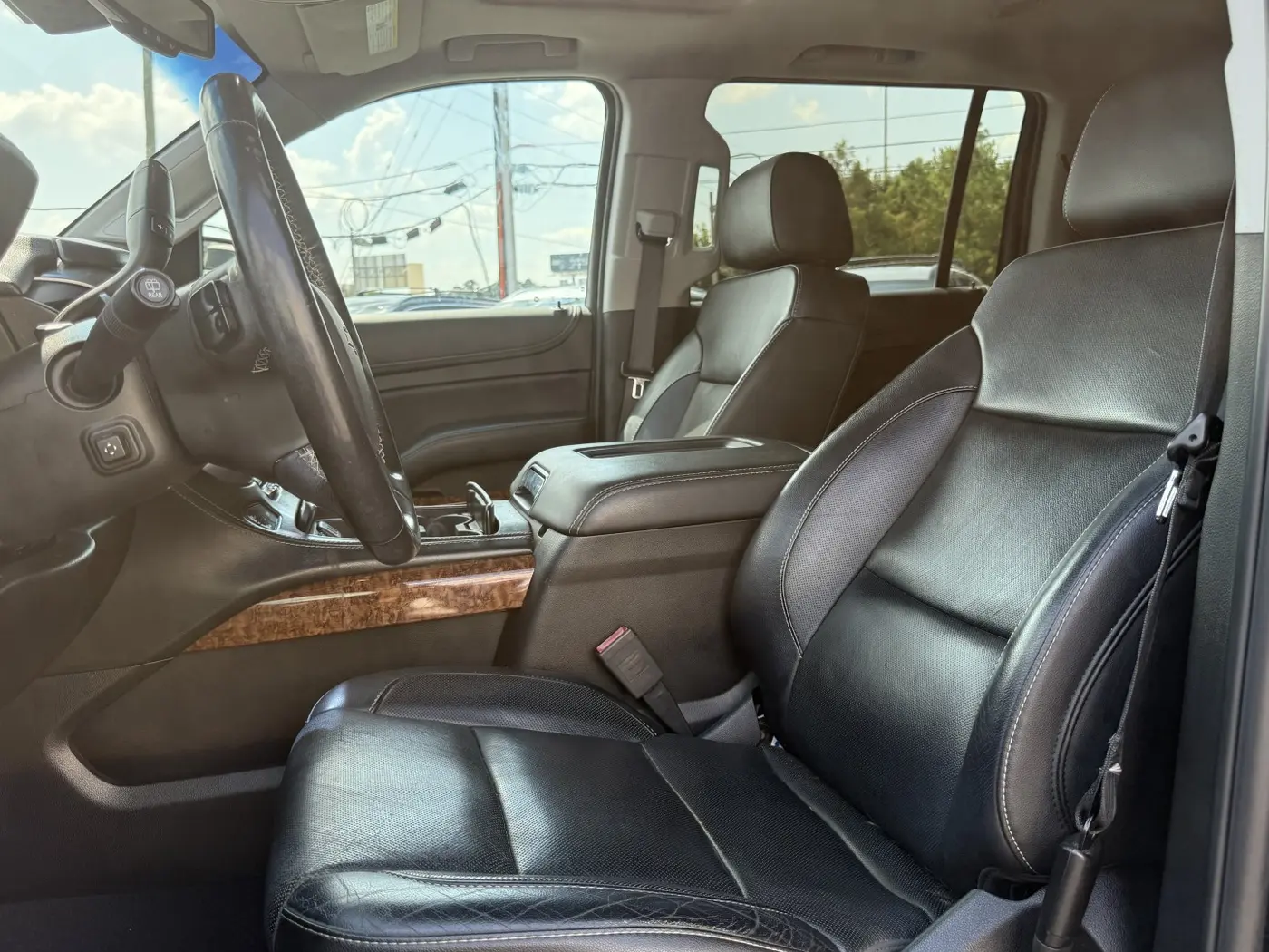 2019 Chevrolet Suburban - $29,750