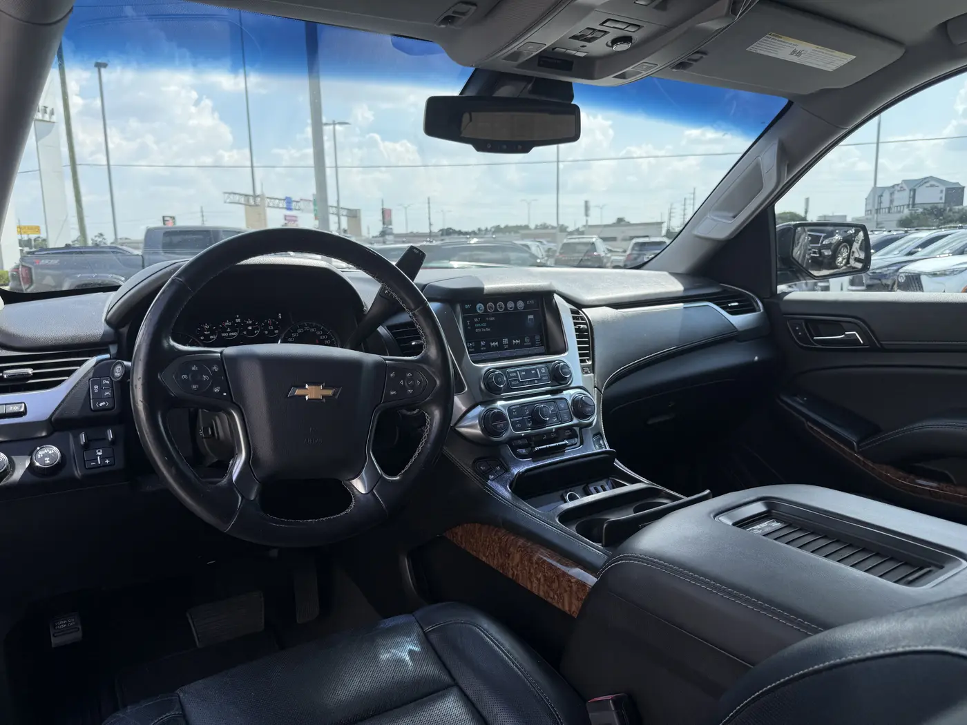 2019 Chevrolet Suburban - $29,750