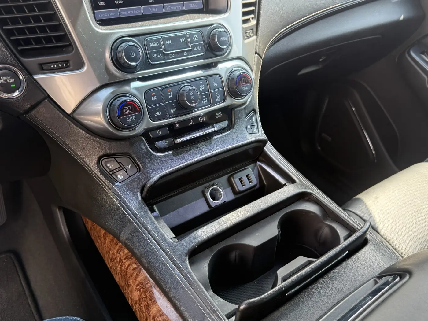 2019 Chevrolet Suburban - $29,750