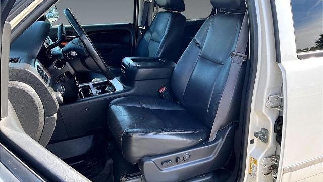 2013 Chevrolet Suburban LTZ