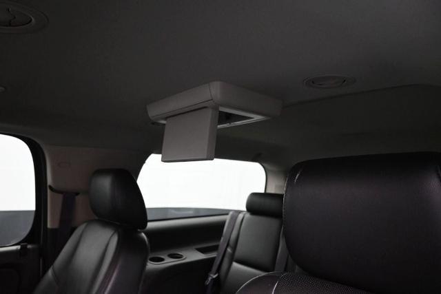 2014 Chevrolet Suburban - $14,888