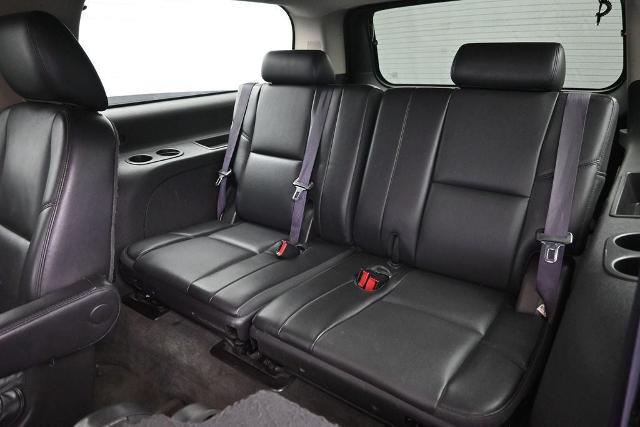 2014 Chevrolet Suburban - $14,888
