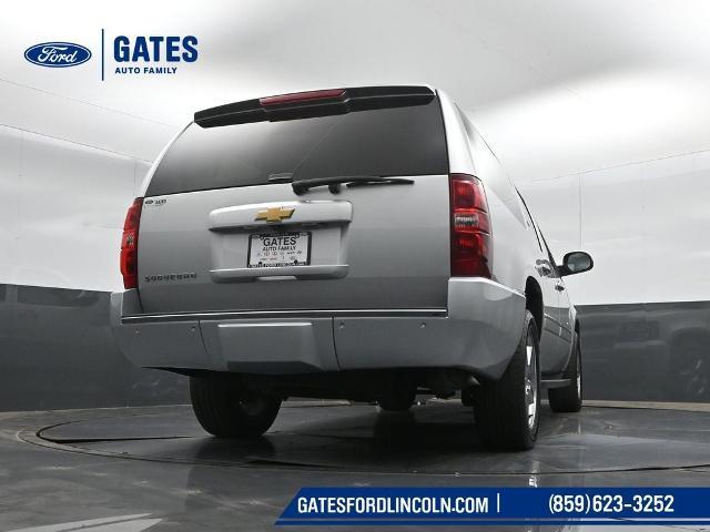 2014 Chevrolet Suburban - $14,888