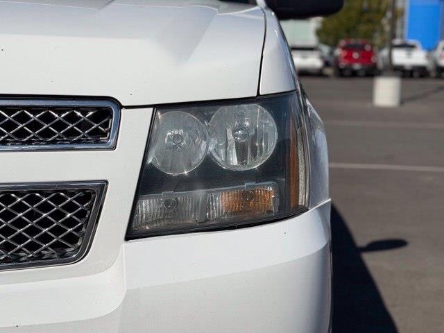 2014 Chevrolet Suburban - $8,789
