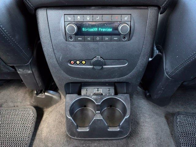 2014 Chevrolet Suburban - $8,789