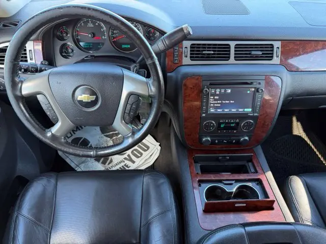 2014 Chevrolet Suburban - $8,789