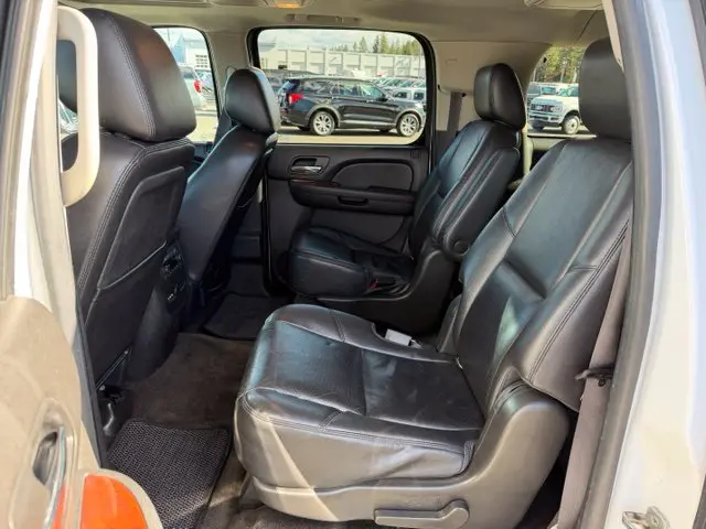 2014 Chevrolet Suburban - $8,789