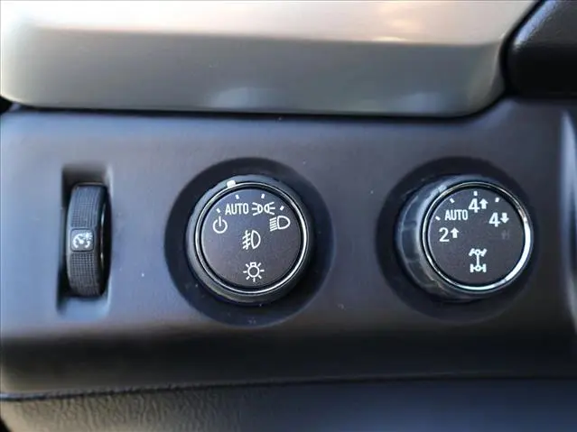 2015 Chevrolet Suburban - $18,190
