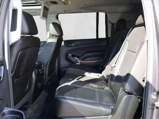 2015 Chevrolet Suburban - $18,190