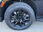 2021 Tahoe Thumbnail 3