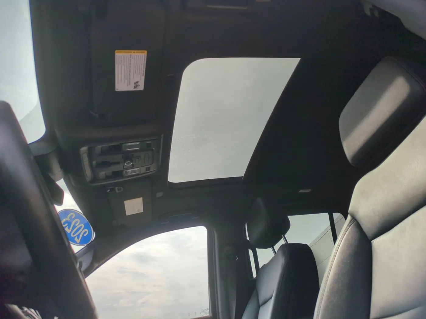 2023 Chevrolet Tahoe - $41,990