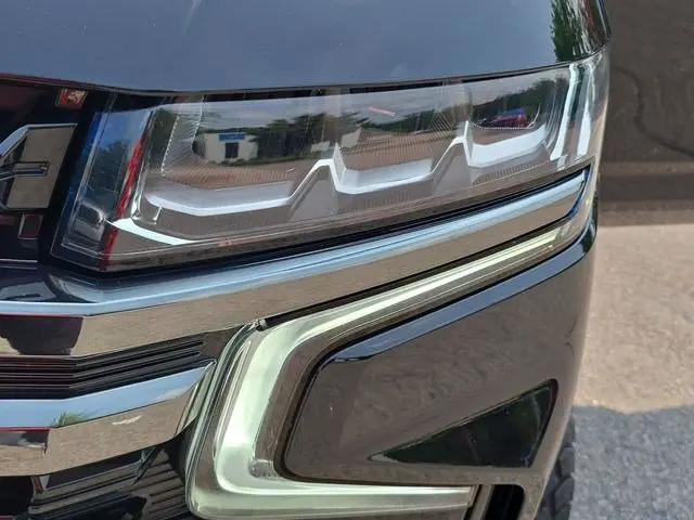 2022 Chevrolet Tahoe - $42,933