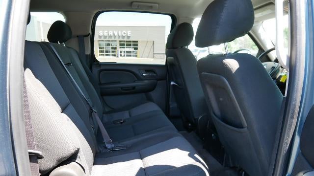 2010 Chevrolet Suburban LS