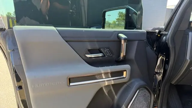 2025 GMC HUMMER EV Pickup 2X