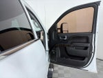 2015 Sierra 2500HD Thumbnail 29