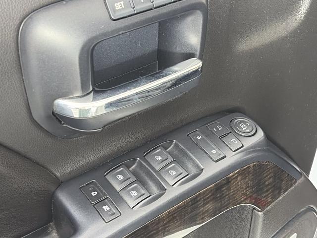 2015 GMC Sierra - $32,998