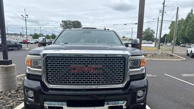 2015 GMC Sierra 2500HD Denali