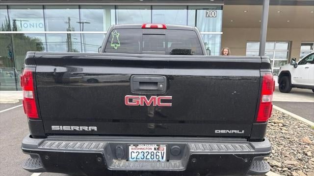 2015 GMC Sierra 2500HD Denali