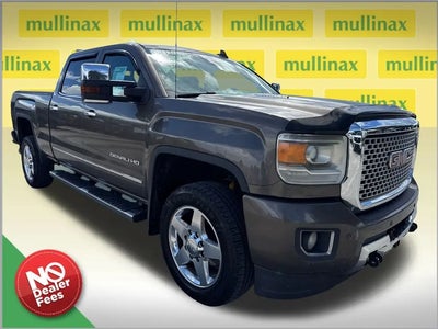 2015 GMC Sierra 2500HD 4X4 Denali 4DR Crew Cab SB