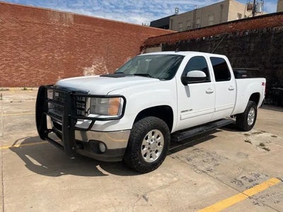 2013 GMC Sierra 2500HD 4X4 SLT 4DR Crew Cab SB