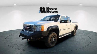 2012 GMC Sierra 2500HD 4X4 Denali 4DR Crew Cab SB
