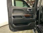 2019 Sierra 2500HD Thumbnail 35
