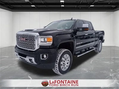 2019 GMC Sierra 2500HD 4X4 Denali 4DR Crew Cab SB