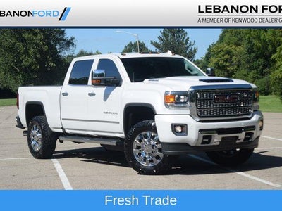 2019 GMC Sierra 2500HD 4X4 Denali 4DR Crew Cab SB