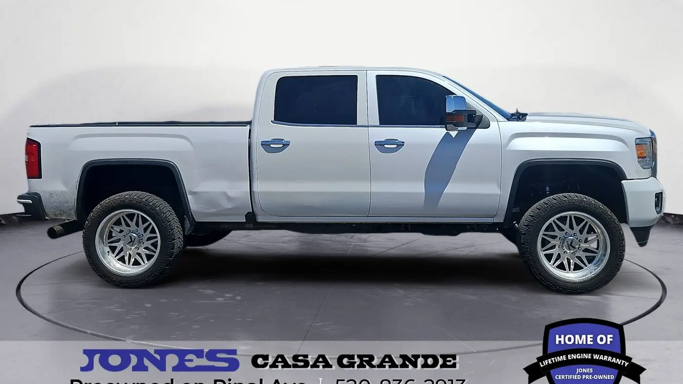 2019 GMC Sierra 2500HD Denali