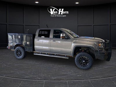 2017 GMC Sierra 2500HD 4X4 SLT 4DR Crew Cab LB