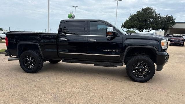 2016 GMC Sierra 2500HD Denali
