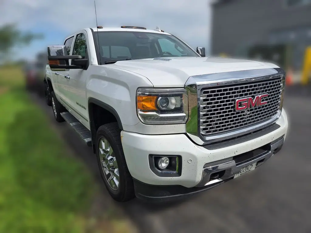 2016 GMC Sierra