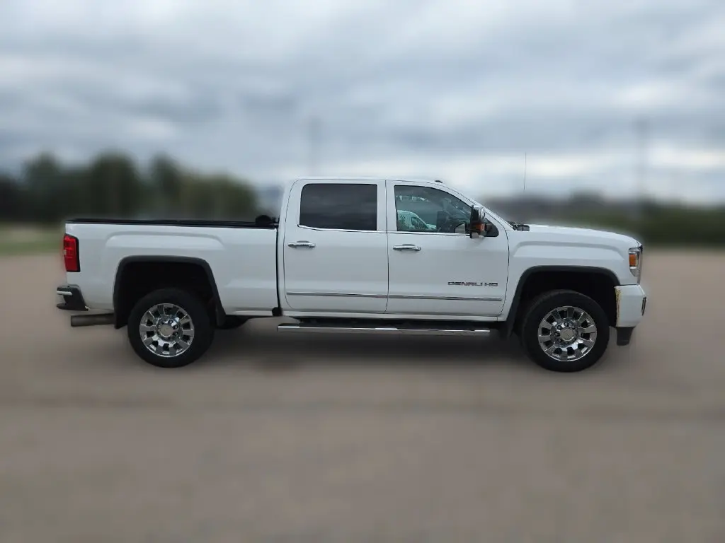 2016 GMC Sierra - $34,643