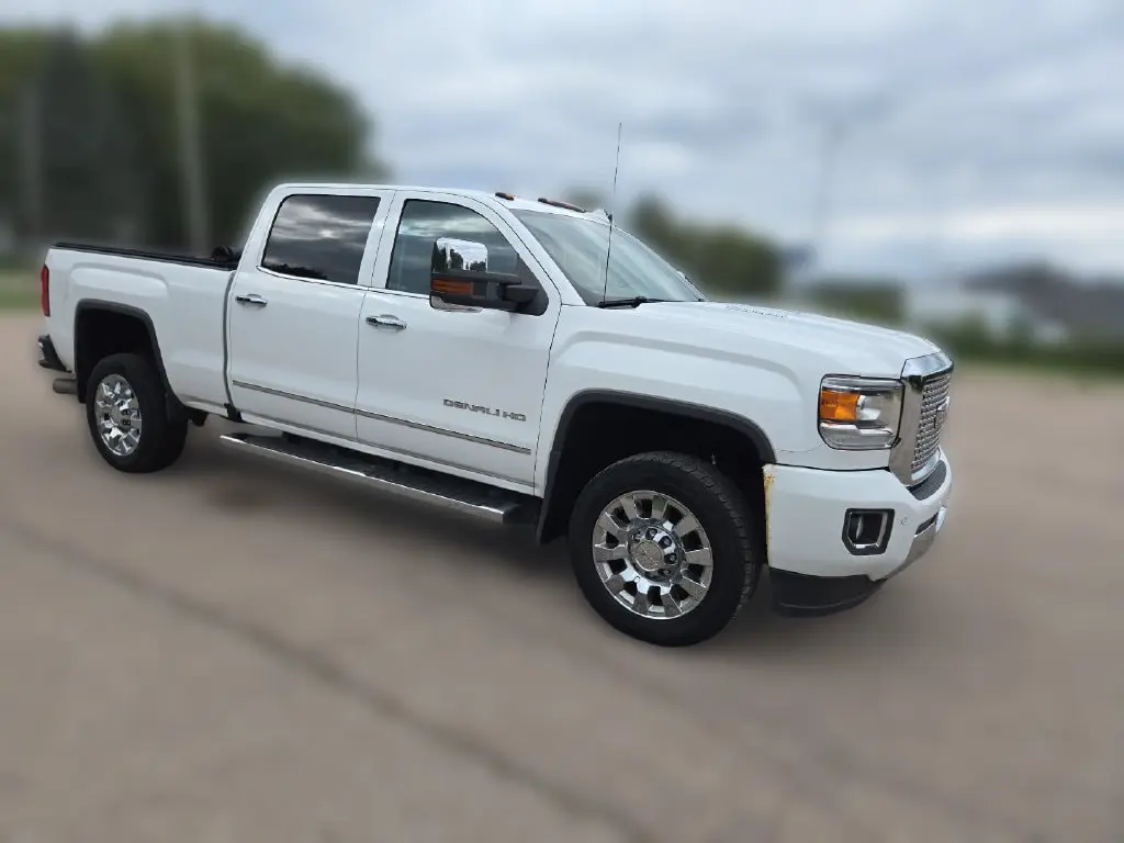 2016 GMC Sierra - $34,643