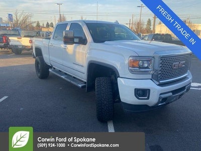 2017 GMC Sierra 2500HD 4X4 Denali 4DR Crew Cab SB