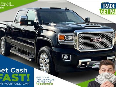 2017 GMC Sierra 2500HD 4X4 Denali 4DR Crew Cab SB