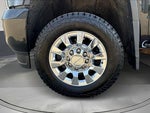 2017 Sierra 2500HD Thumbnail 31