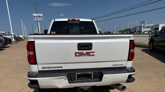 2018 GMC Sierra 2500HD Denali