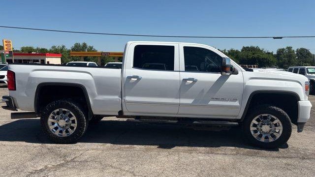 2017 GMC Sierra 2500HD Denali