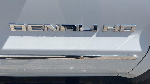 2017 GMC Sierra 2500HD Denali