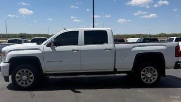 2017 GMC Sierra 2500HD Denali