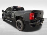 2017 Sierra 2500HD Thumbnail 2