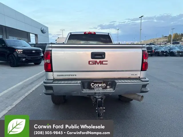 2015 GMC Sierra - $29,980