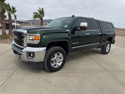 2015 GMC Sierra 2500HD 4X4 SLT 4DR Crew Cab SB